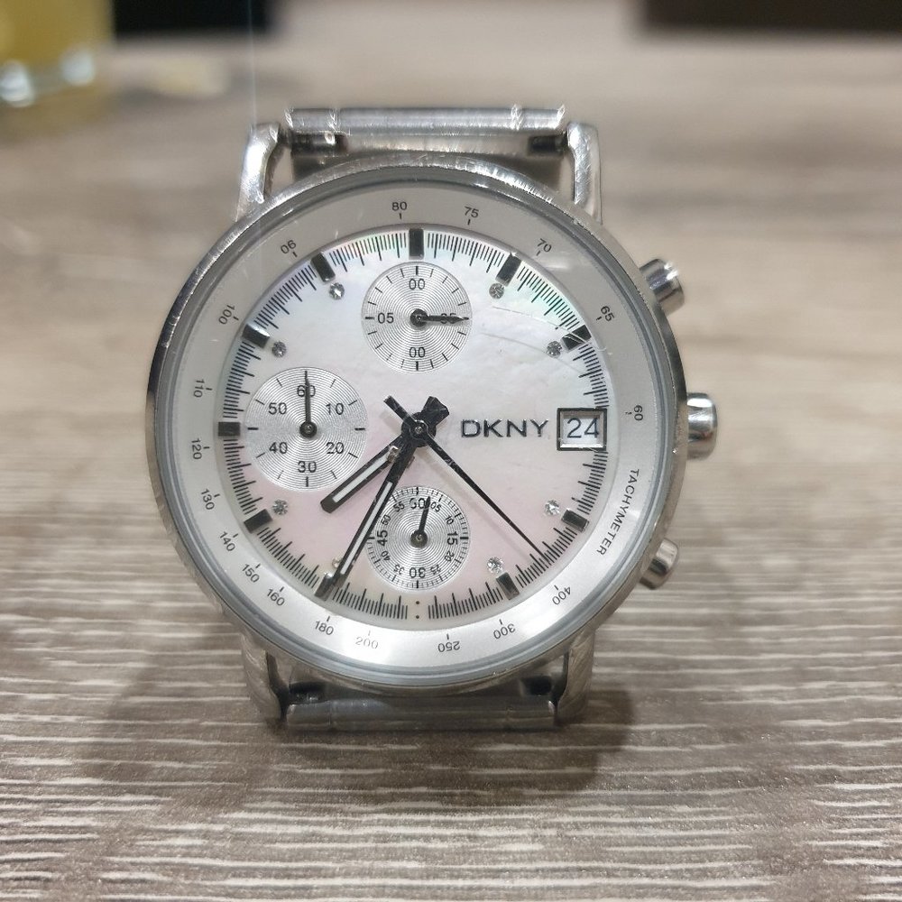 DKNY Watch (Authentic) - Picture 5 of 14